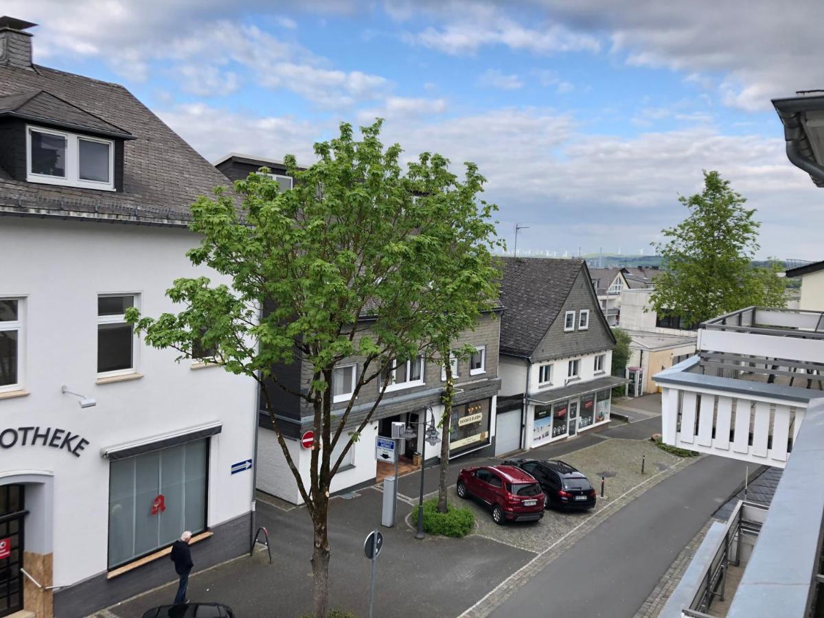 Hotel Zur Post Brilon Esterno foto